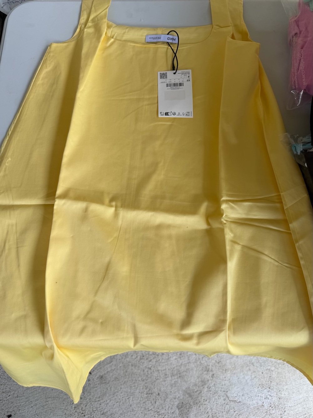 Women’s Yellow Sleeveless A-Line dress size XS MNG brand
